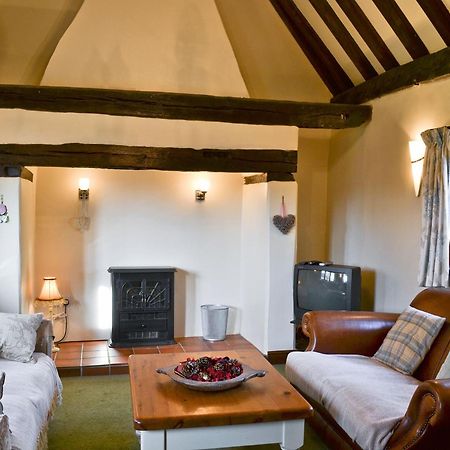 Rose Cottage - E2352 Catfield Екстериор снимка